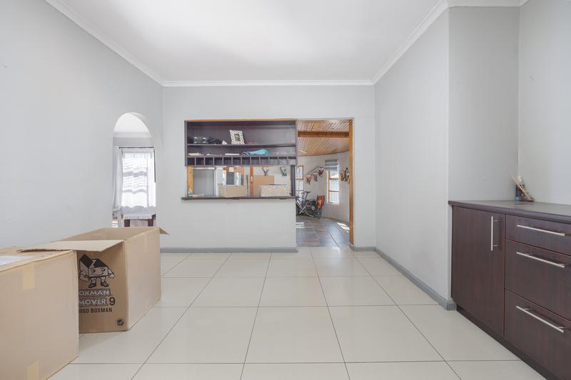 To Let 4 Bedroom Property for Rent in Windsor Park Western Cape